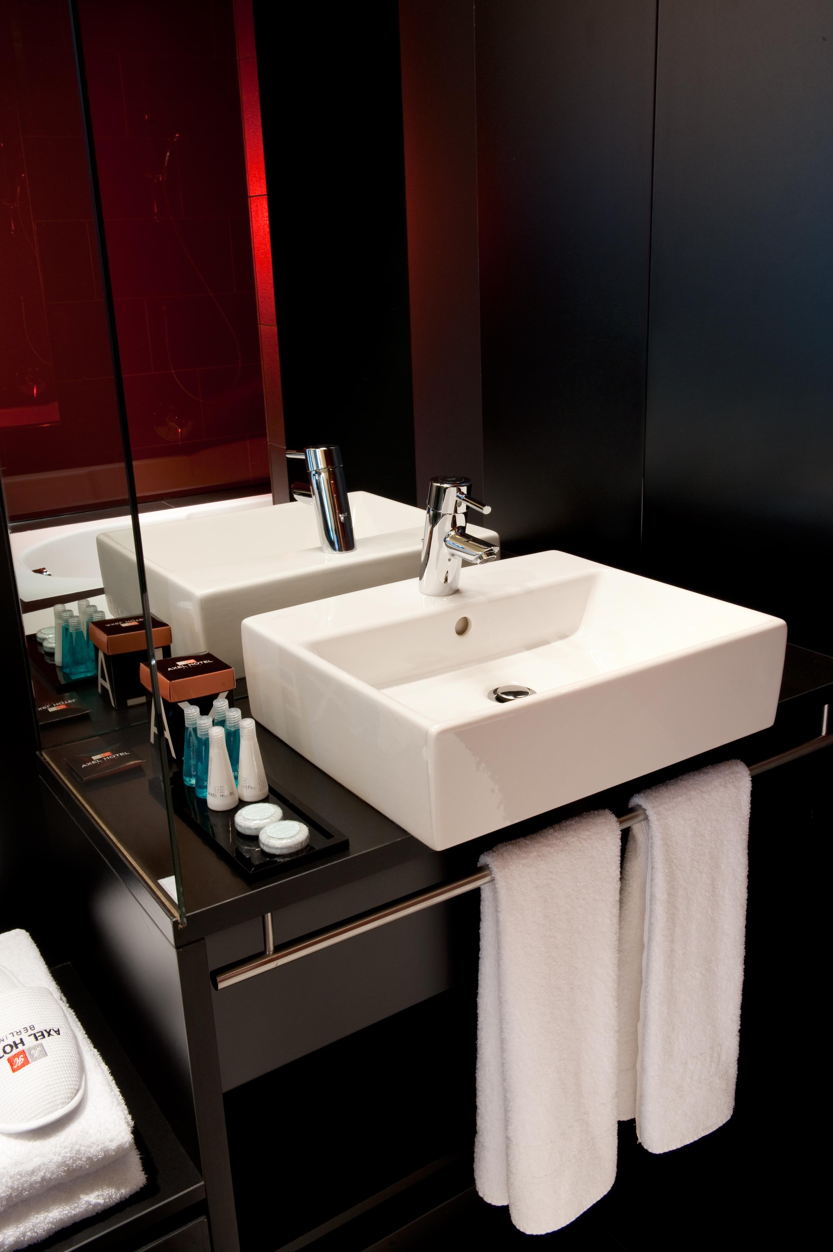 Axel Hotel Berlin - Adults Only Exterior photo
